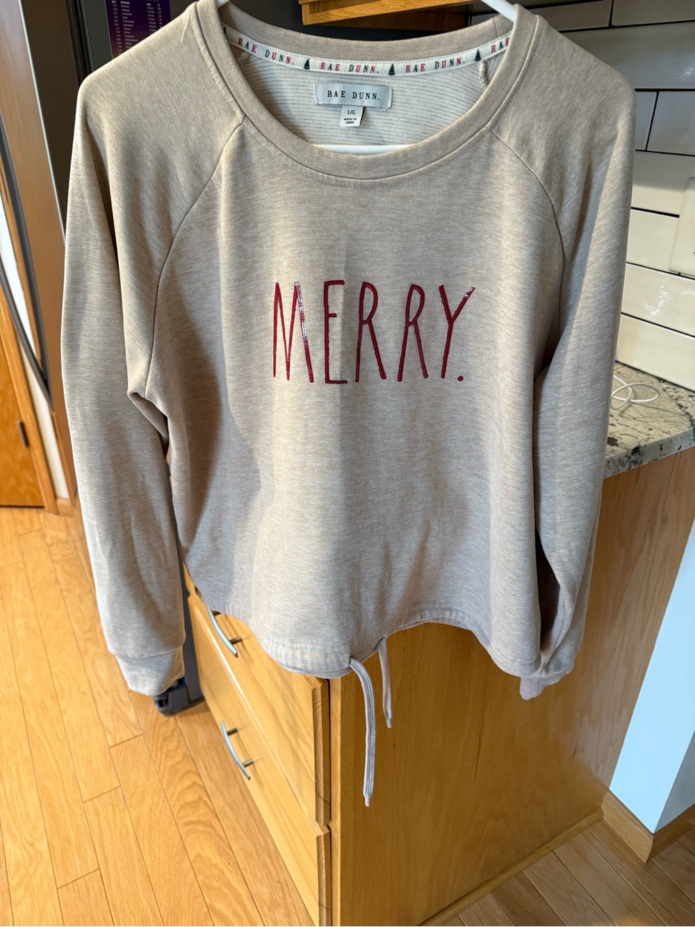 Rae Dunn Women Large Soft MERRY Sweatshirt